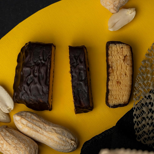 Abu Auf Protein Bar, Peanut Butter Flavor, 20g Protein, Nutritious Energy Snack, On-The-Go Hunger Control, 70 gm