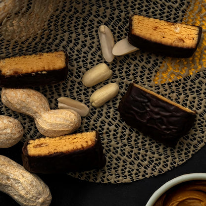 Abu Auf Protein Bar, Peanut Butter Flavor, 20g Protein, Nutritious Energy Snack, On-The-Go Hunger Control, 70 gm